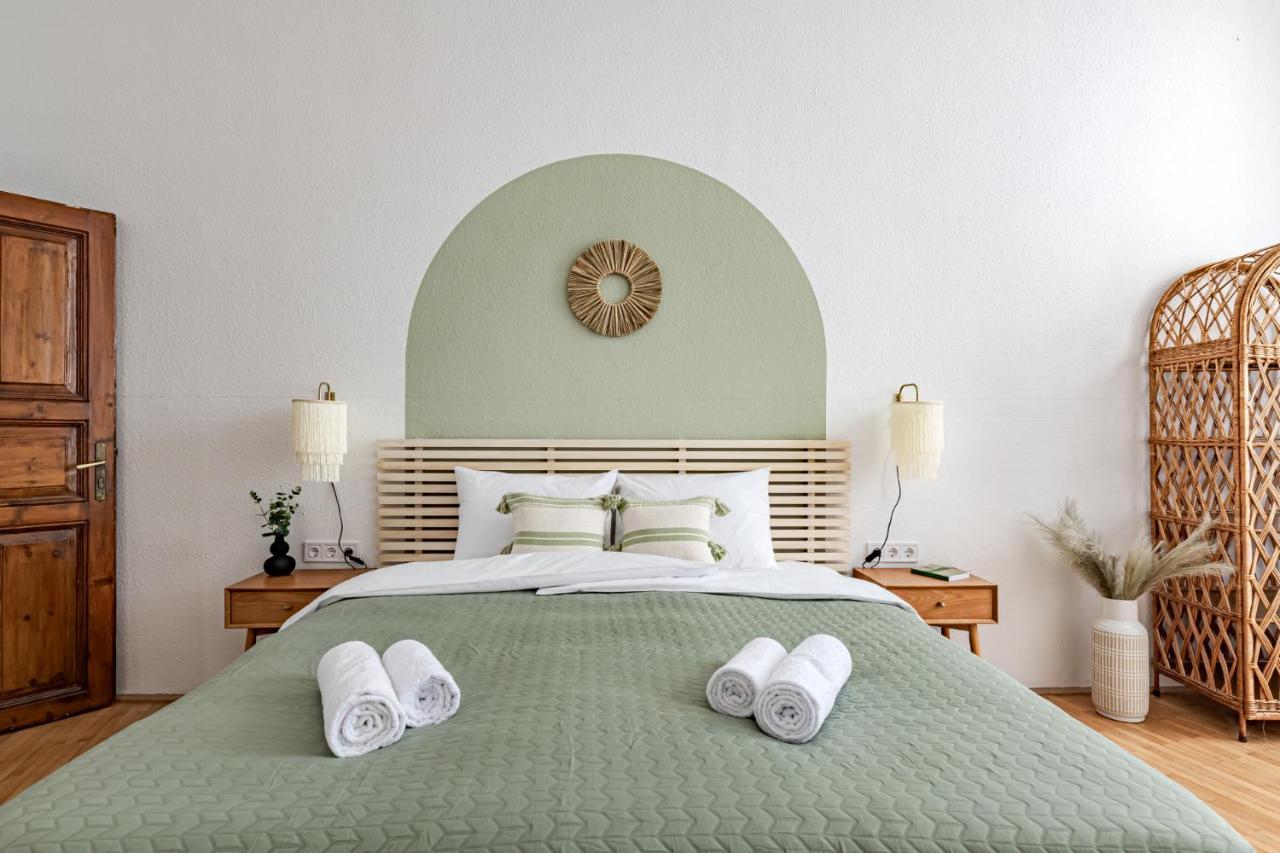 Blue Peace Downtown Apartment Budapest Ngoại thất bức ảnh